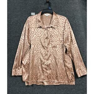 Umgee Leopard Print Blouse in Tan and Cream
